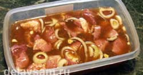 Шашлык. Рецепт приготовления шашлыка из свинины,  маринование и жарка.