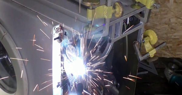 КУЗОВНОЙ РЕМОНТ, сварка сгнившего корпуса.
